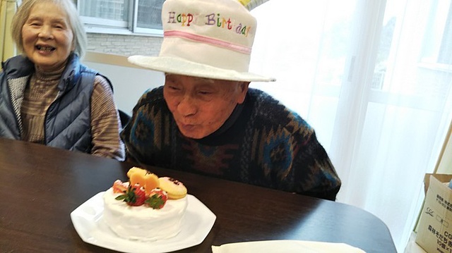 お誕生祝い
